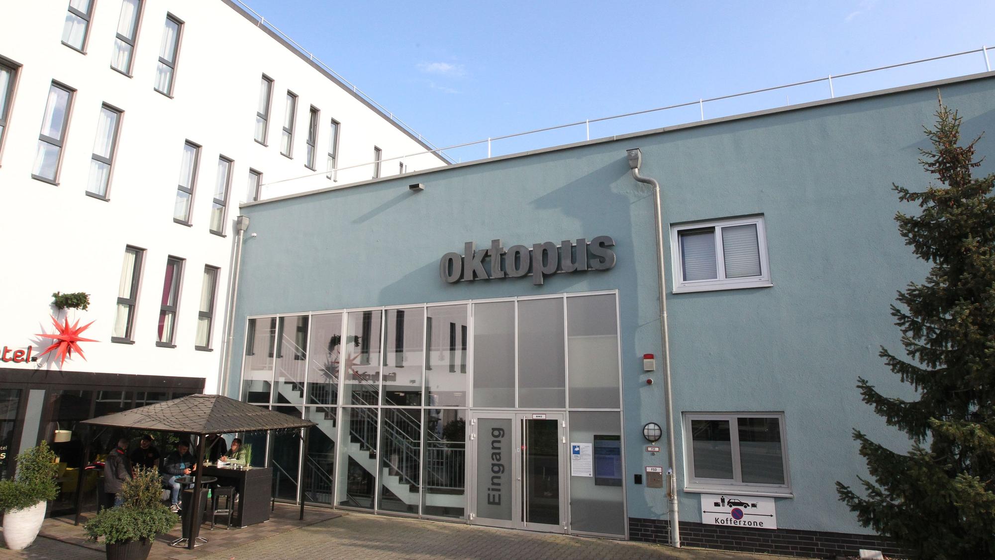 Schwimmbad Freibad Bad Schwimmen Oktopus Siegburg