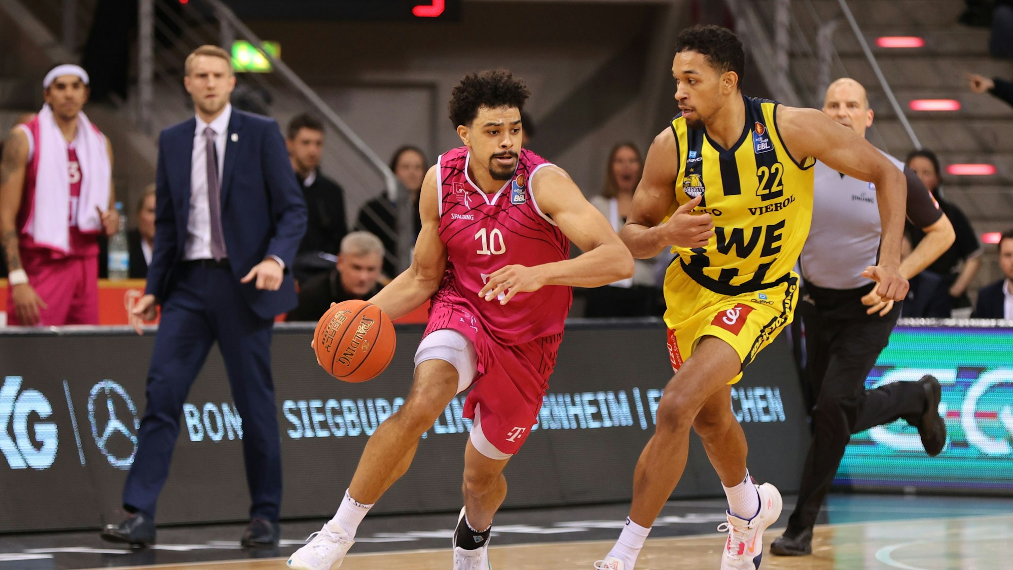 Immer Tempo, das prägt den Stil von Collin Malcolm (l.) und den anderen Baskets.