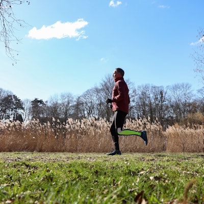 Der Kölner Laufprofi Christoph Falkenroth im Klettenbergpark.
