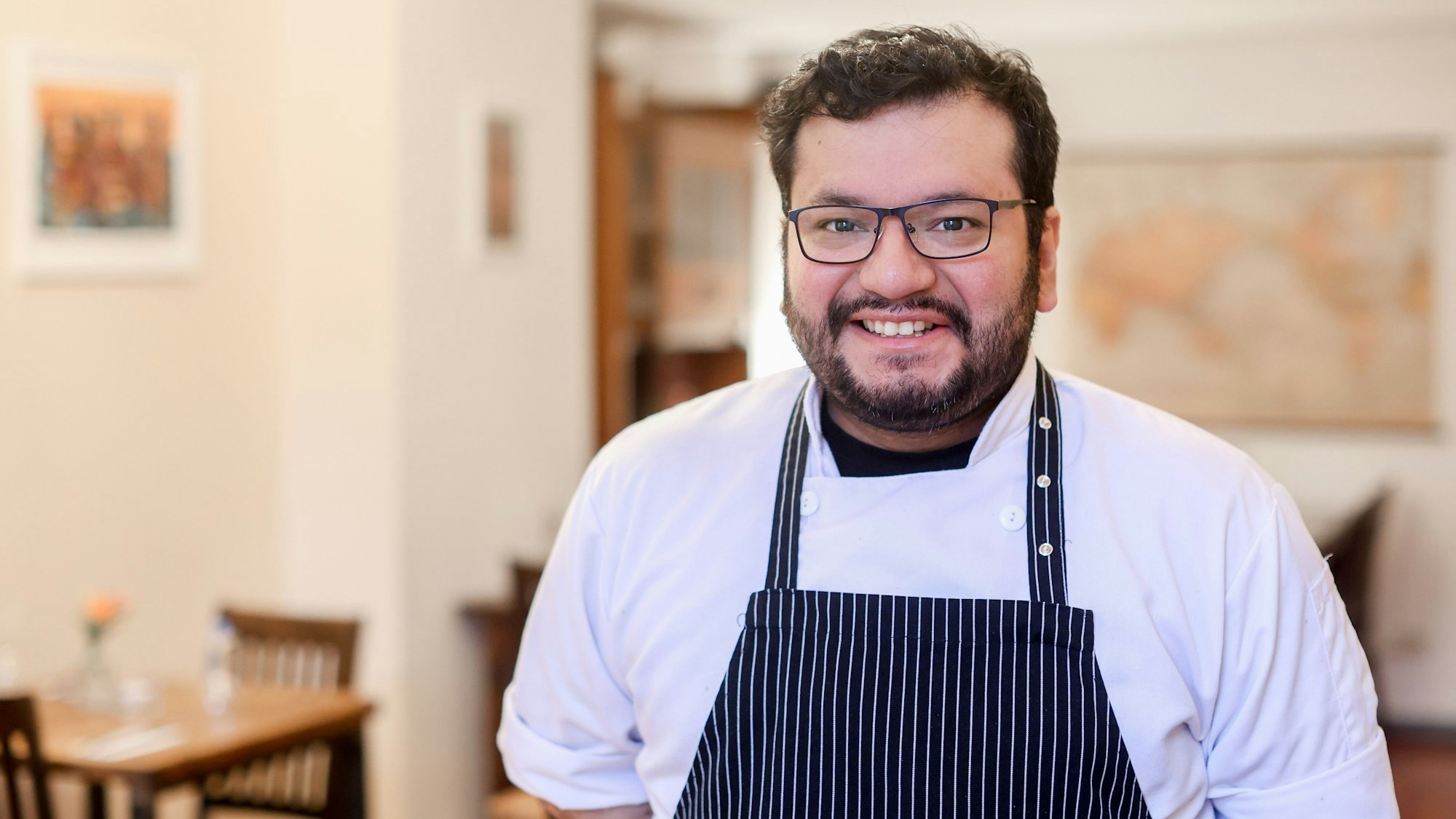 Inhaber und Küchenchef Jonathan Cachique im Porträt