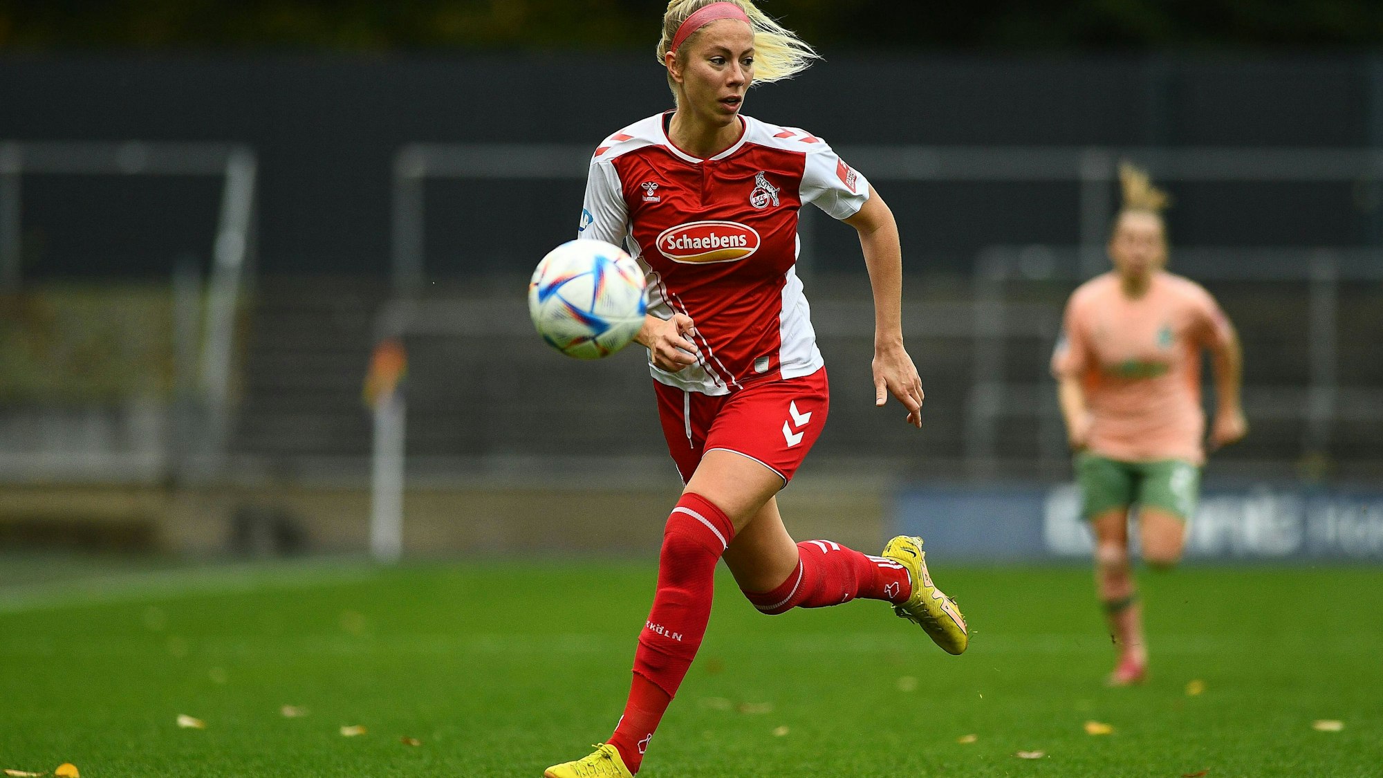 GERMANY, COLOGNE - OCTOBER 23, 2022: Sharon Beck. The match of Women Bundesliga 1.FC Koeln Frauen vs TSG 1899 Hoffenheim Frauen PUBLICATIONxNOTxINxRUS Copyright: xVITALIIxKLIUIEVx