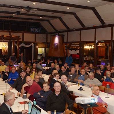Stotzheimer informieren sich über Hochwasserschutz.