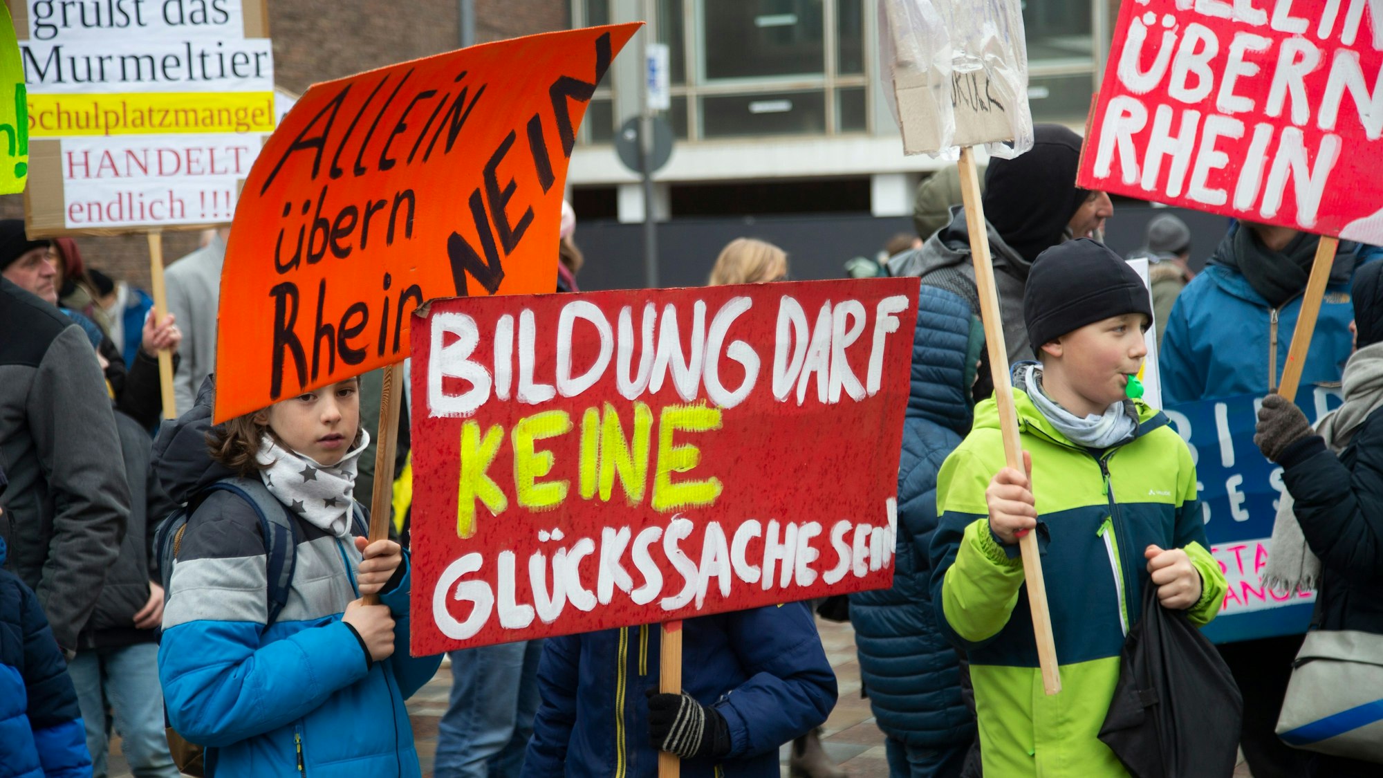 Viele Proteste gab es im letzten Jahr gegen den Schulplatzmangel in Köln.