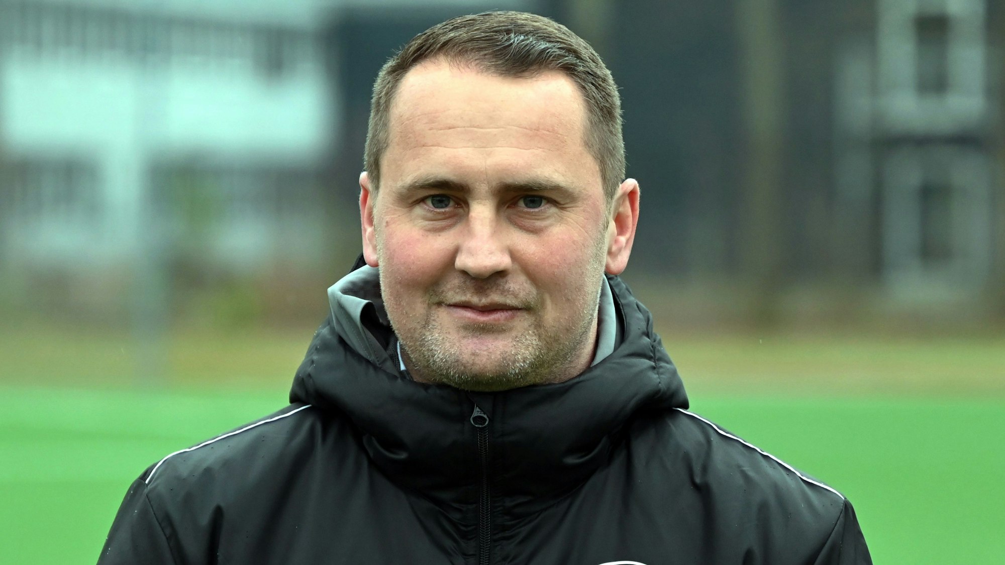 20.03.2022, Fussball-Schlebusch-Lindenthal
Trainer: David Gsella (Lindenthal)
Foto: Uli Herhaus