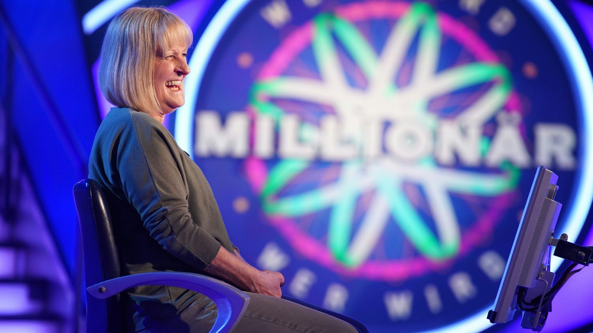 Achtung! Sperrfrist für alle Medien bis Mo., 06.03.2023, 23:20 Uhr!
Dagmar Sprenger-Fuchs aus Rückeroth
Die Verwendung des sendungsbezogenen Materials ist nur mit dem Hinweis und Verlinkung auf RTL+ gestattet.