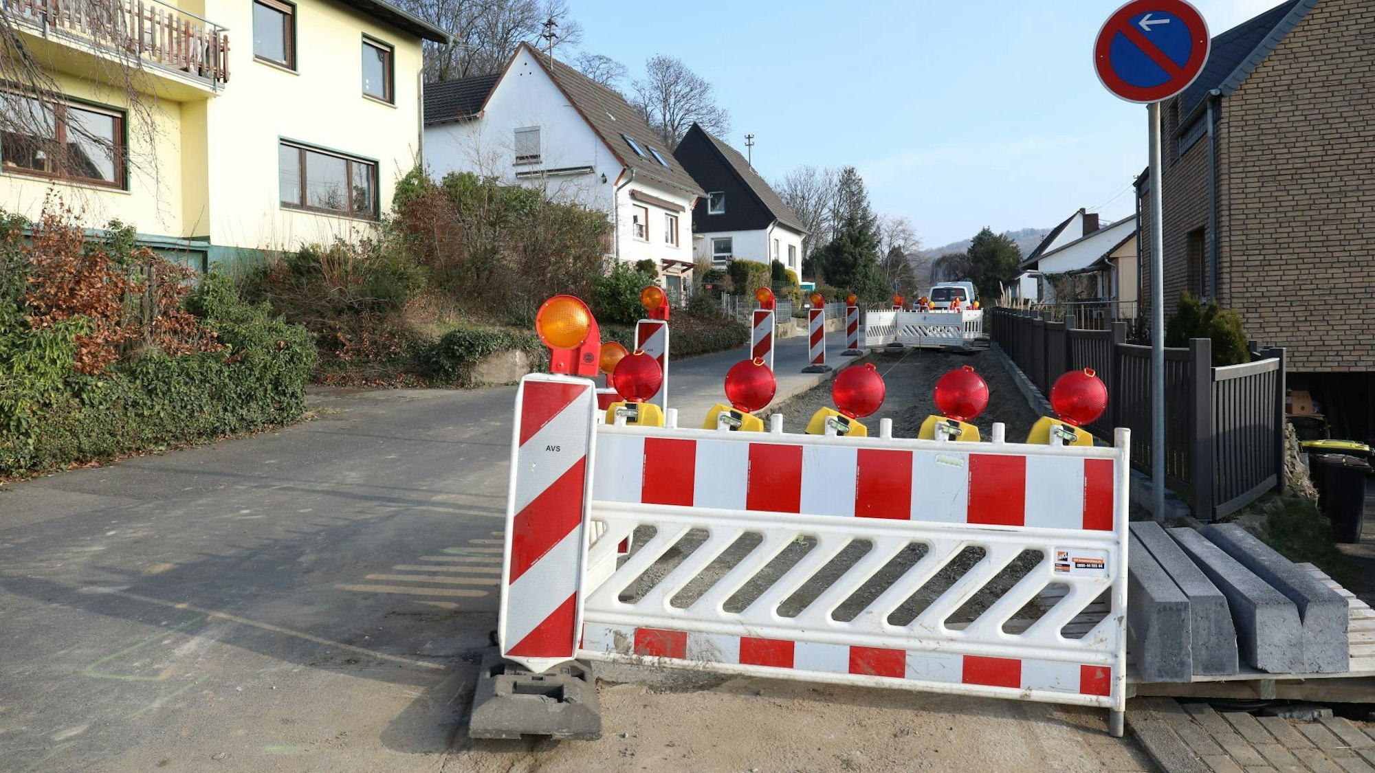 Die Bushaltestelle in Thomasberg sorgt für Aufruhr unter den Anwohnern.