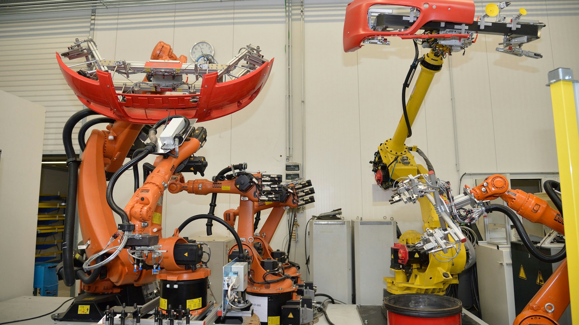 Greifarmsystem von AGS-Automation.