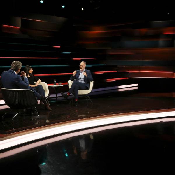 "Markus Lanz" am 8.3.2023 im ZDF: Von links: Markus Lanz, Gilda Sahebi, Sebastian Fiedler, Gazelle Sharmahd (Schalte)