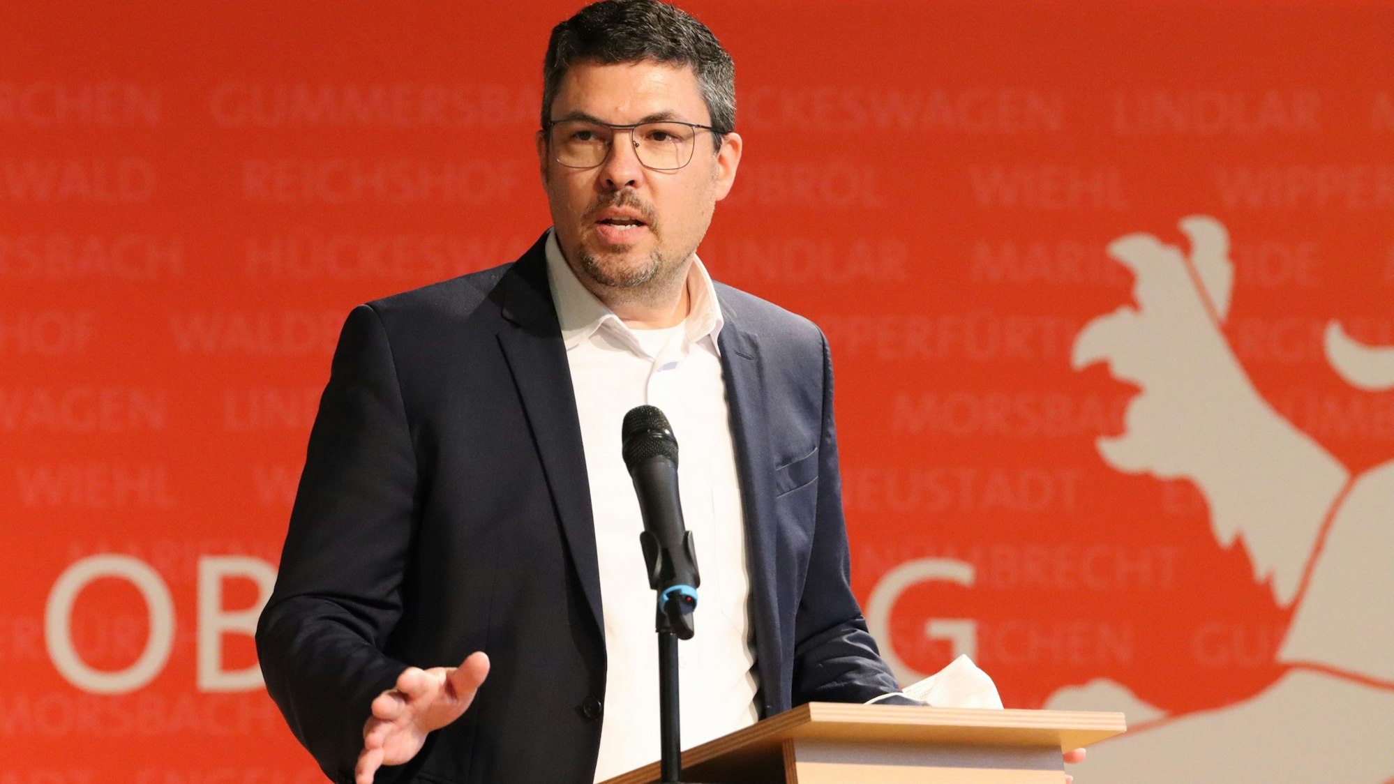 Jörg Bukowski im Wahlkampf um den Posten des Landrats von Oberberg.