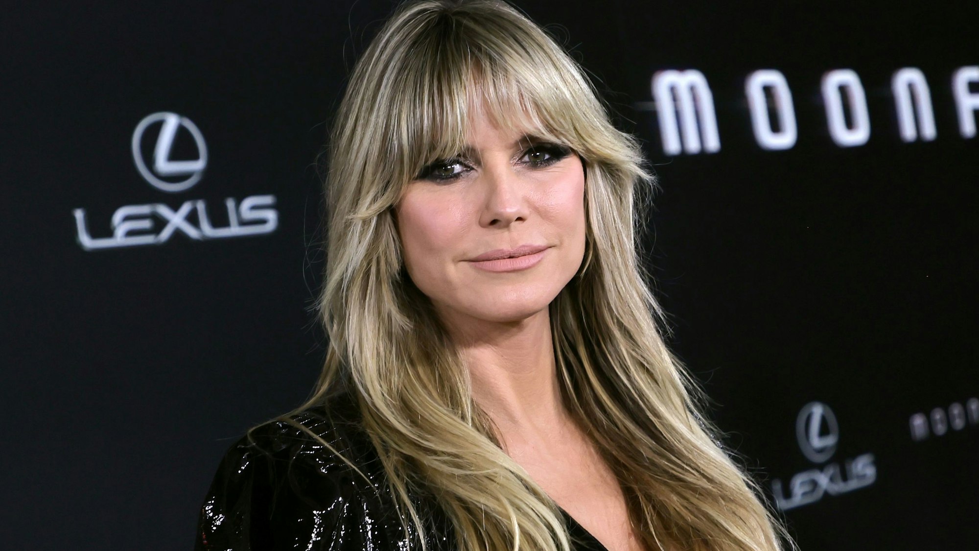 HOLLYWOOD, CALIFORNIA - JANUARY 31: Heidi Klum attends the Los Angeles premiere of "Moonfall" at TCL Chinese Theatre on January 31, 2022 in Hollywood, California. (Photo by Kevin Winter/Getty Images)