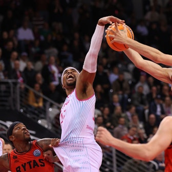 Telekom Baskets vs Rytas Vilnius.