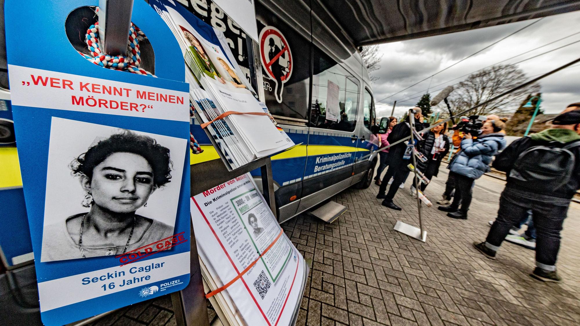 Im Fall der vor über dreißig Jahren getöteten Seckin Caglar (16) aus Poll sucht die Kölner Polizei weiter den Mörder.