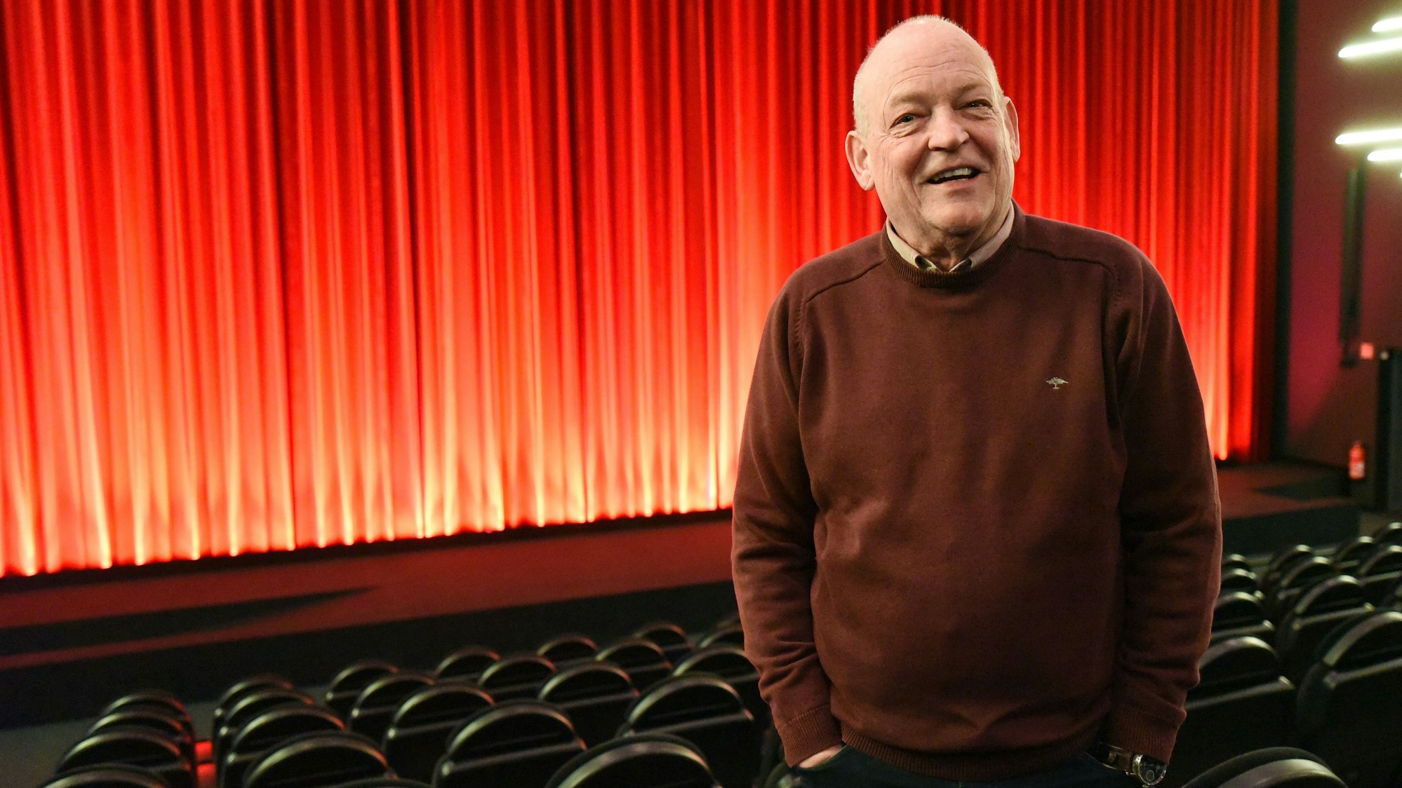 ds Roland Wolf Kinobetreiber Seven Gummersbach