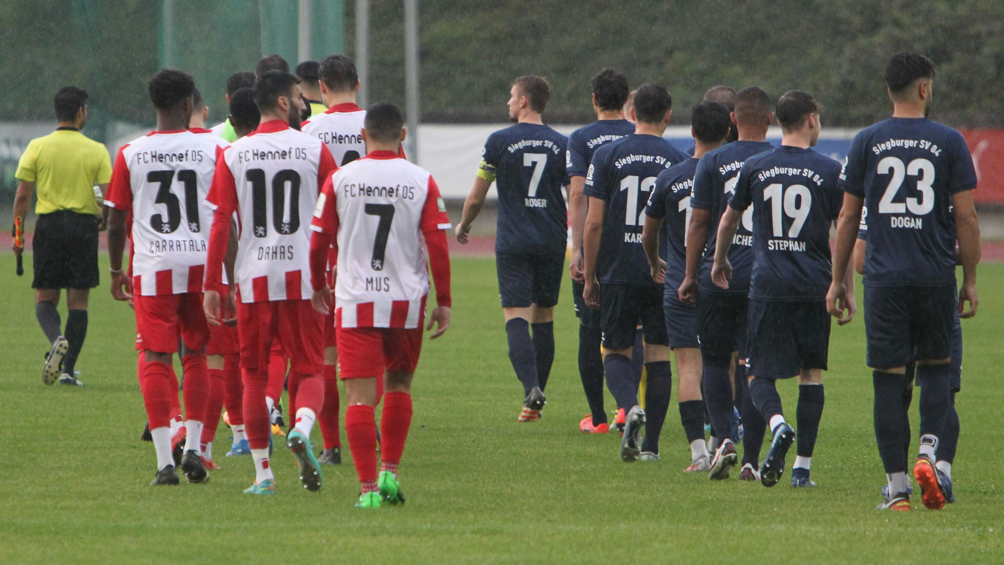 Diese Fußballer haben es am Wochenende in die Elf des Tages geschafft.