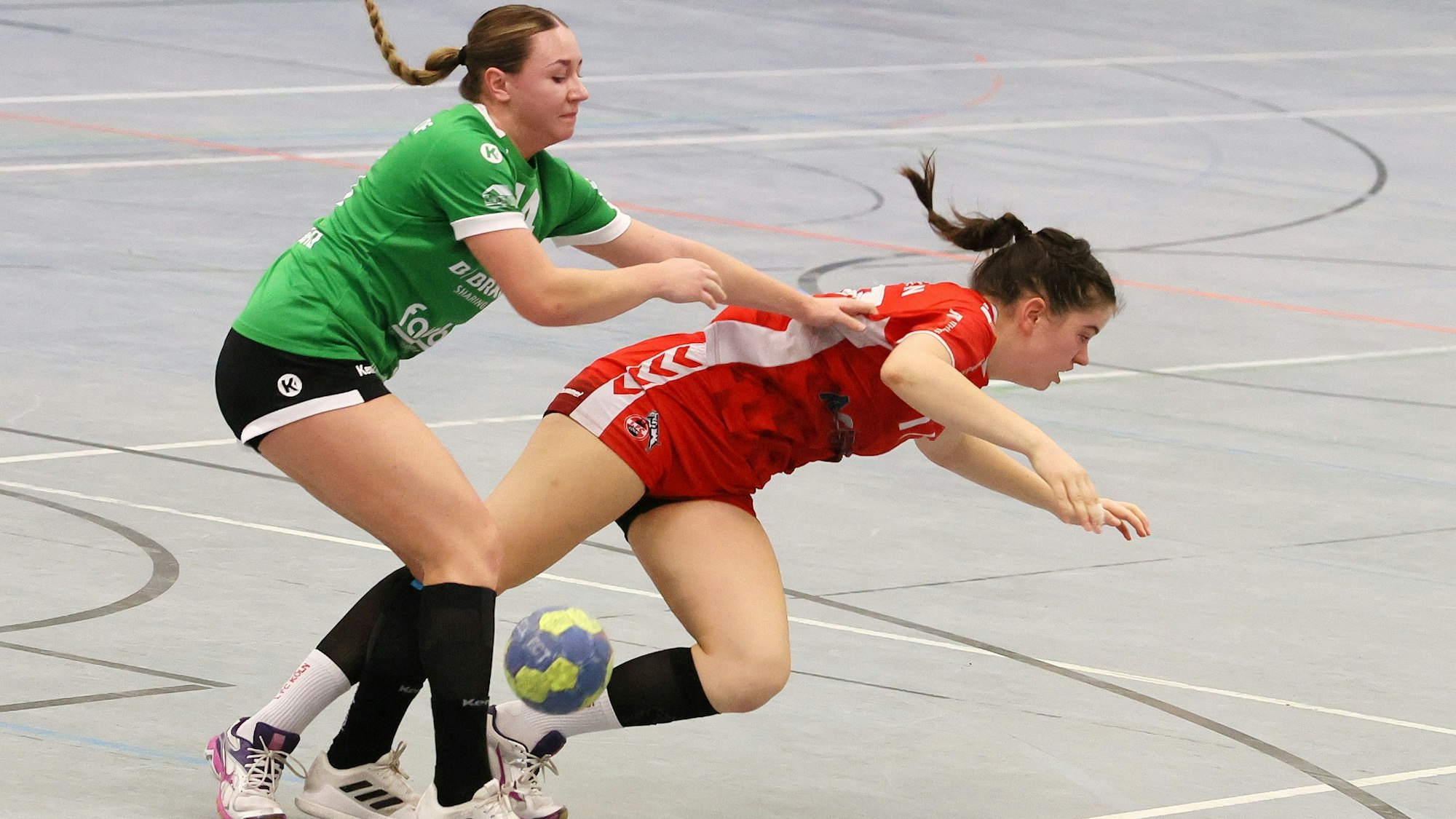 1.FC Köln vs. SG 09 Kirchhof,
Handball, 3. Bundesliga Frauen, rechts: Lea Flohr (1. FC Köln), 29.10.2022, Bild: Herbert Bucco