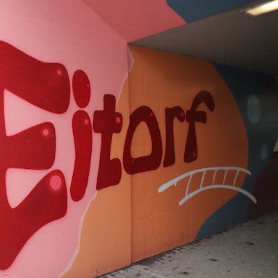 Eitorf-Graffiti am Bahnhof.