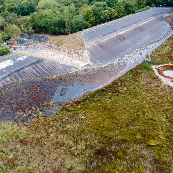 Für das Bauwerk in der Scharte der Steinbachtalsperre könnte ein Planfeststellungsverfahren notwendig werden.