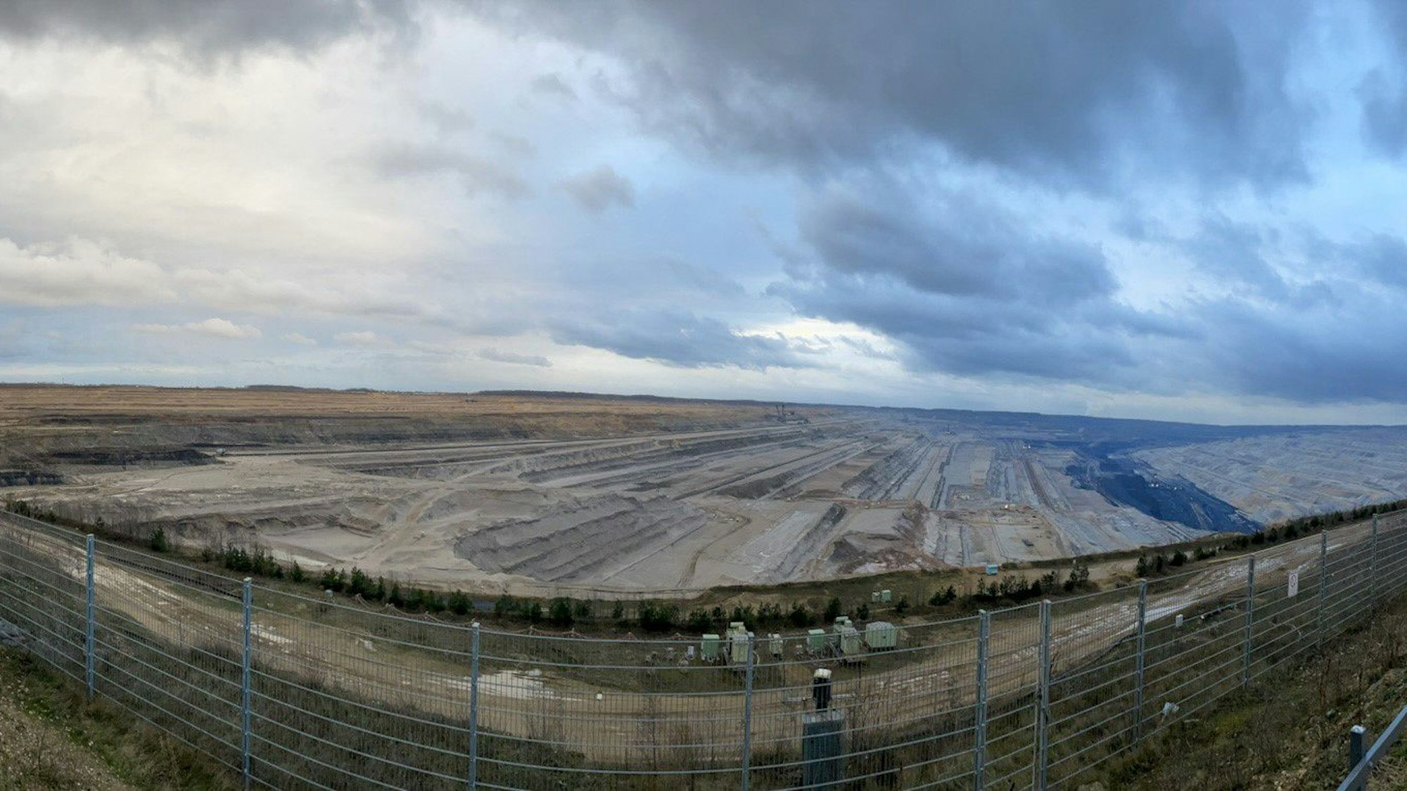 Das Foto zeigt den Tagebau im Rhein-Erft-Kreis.