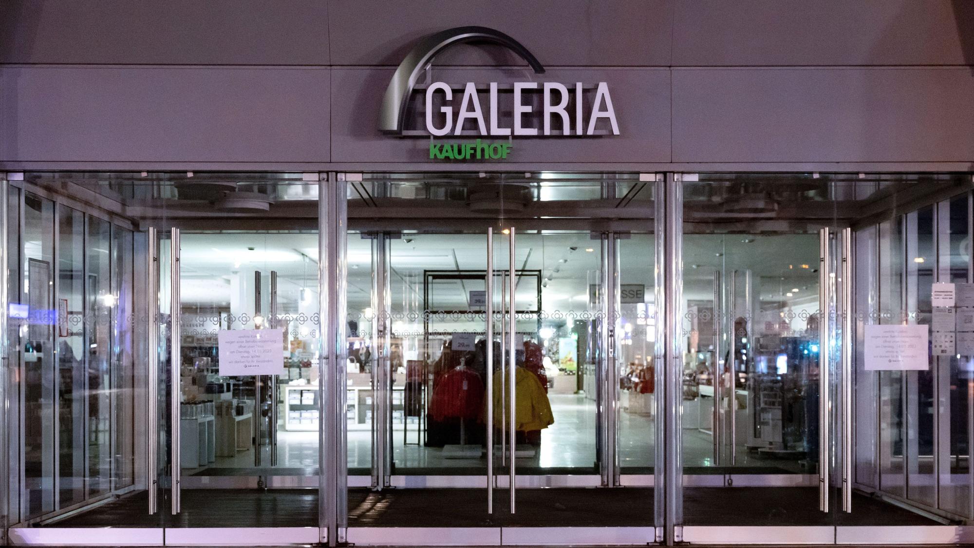 Der insolvente Kaufhaus-Konzern Galeria Karstadt Kaufhof macht in NRW fast die Hälfte der Häuser dicht.