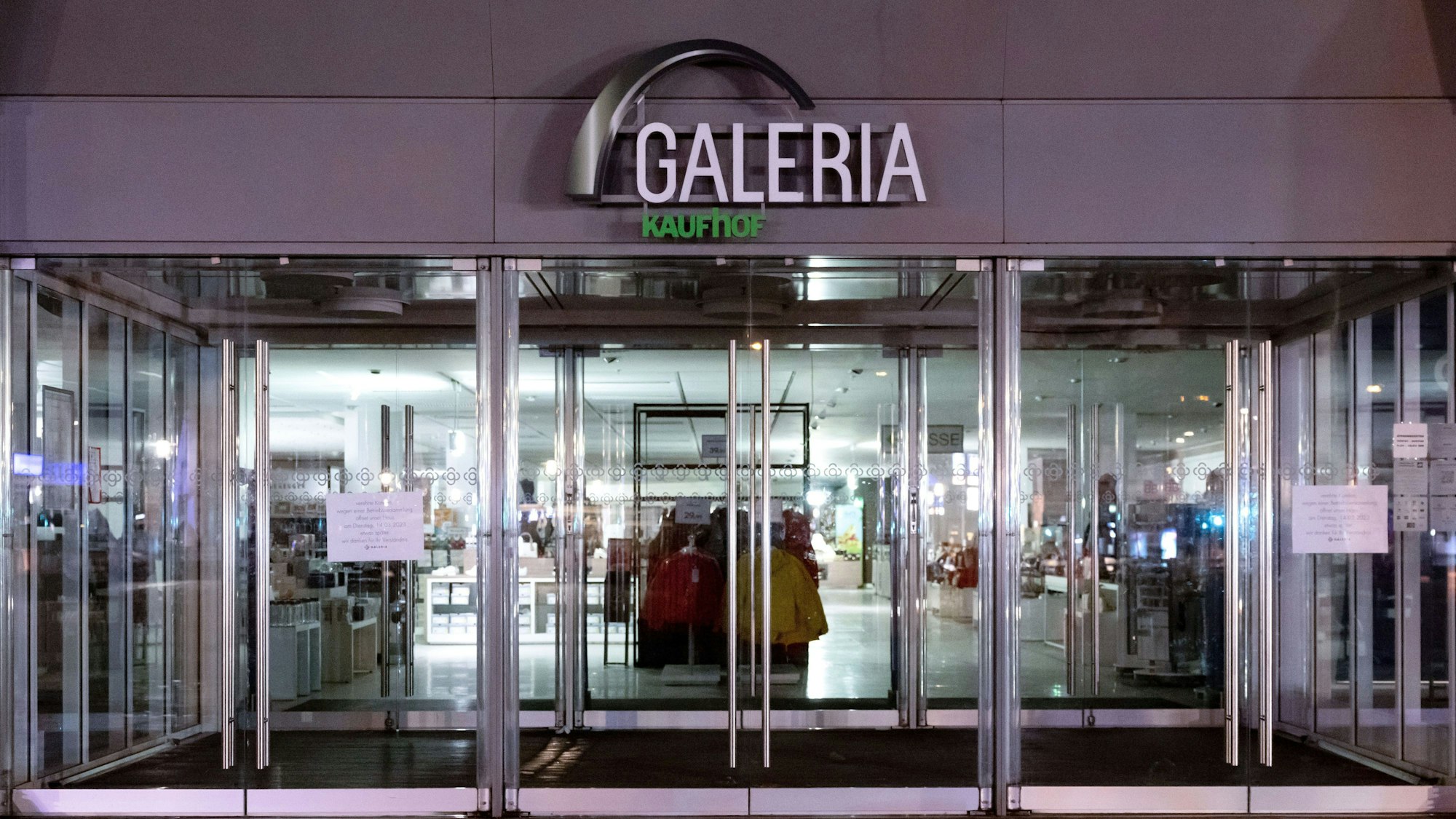 Der insolvente Kaufhaus-Konzern Galeria Karstadt Kaufhof macht in NRW fast die Hälfte der Häuser dicht.