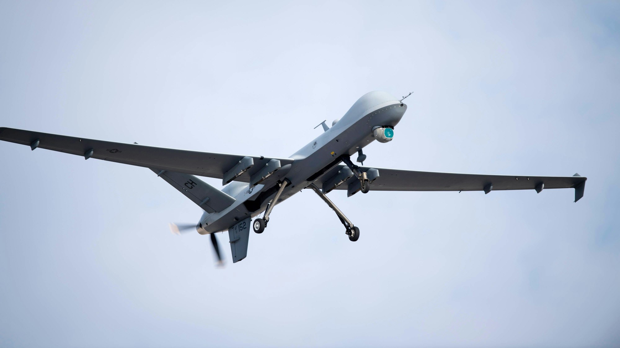 Eine MQ-9 Reaper Drohne der US-Streitkräfte ist über dem Schwarzen Meer abgestürzt (Archivbild)