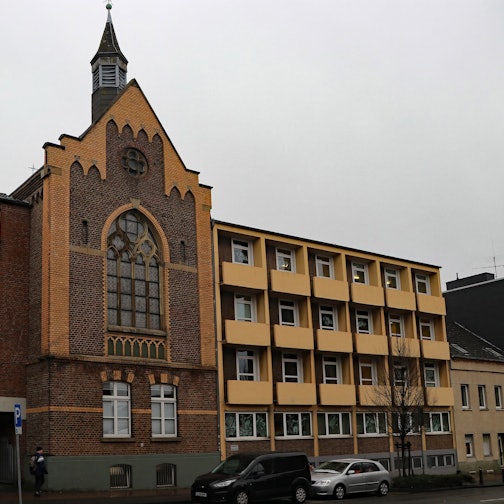 Das Gebäude des ehemaligen Krankenhauses in Frechen, in dem sich der Sitz der Musikschule befindet.