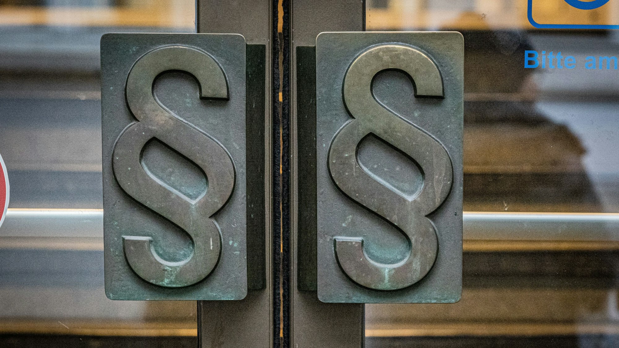 AUßEAUFNAHME LANGERICHT BONN Foto: Meike Böschemeyer