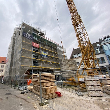 Das sich im Umbau befindliche Brühler Rathaus.