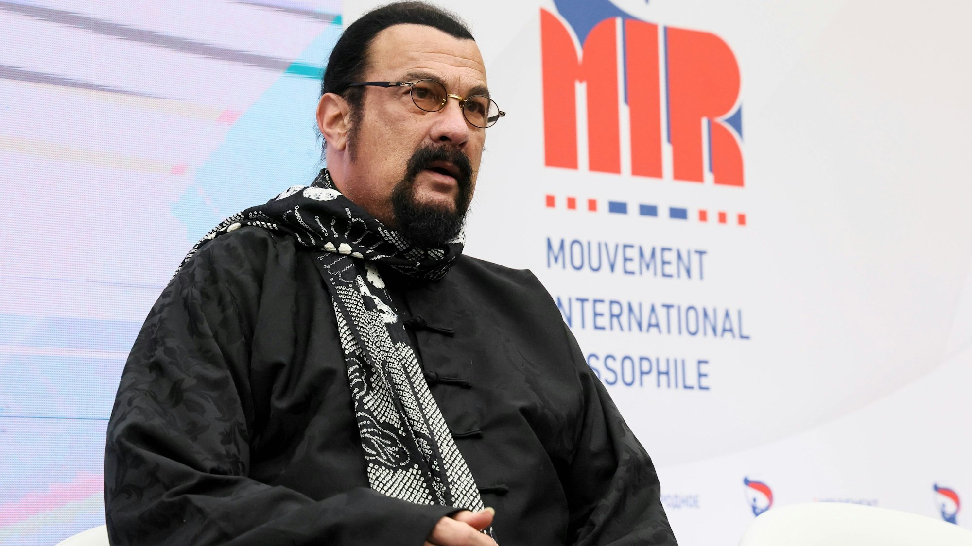 US-Schauspieler Steven Seagal beim Kongress des „International Russophile Movement“ im Pushkin Museum in Moskau.
