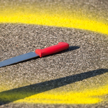 Bei Auseinandersetzungen kommen immer häufiger Messer zum Einsatz. Diesen Umstand beklagte die Kölner Polizei schon vor einigen Jahren. Doch der Trend hält an.