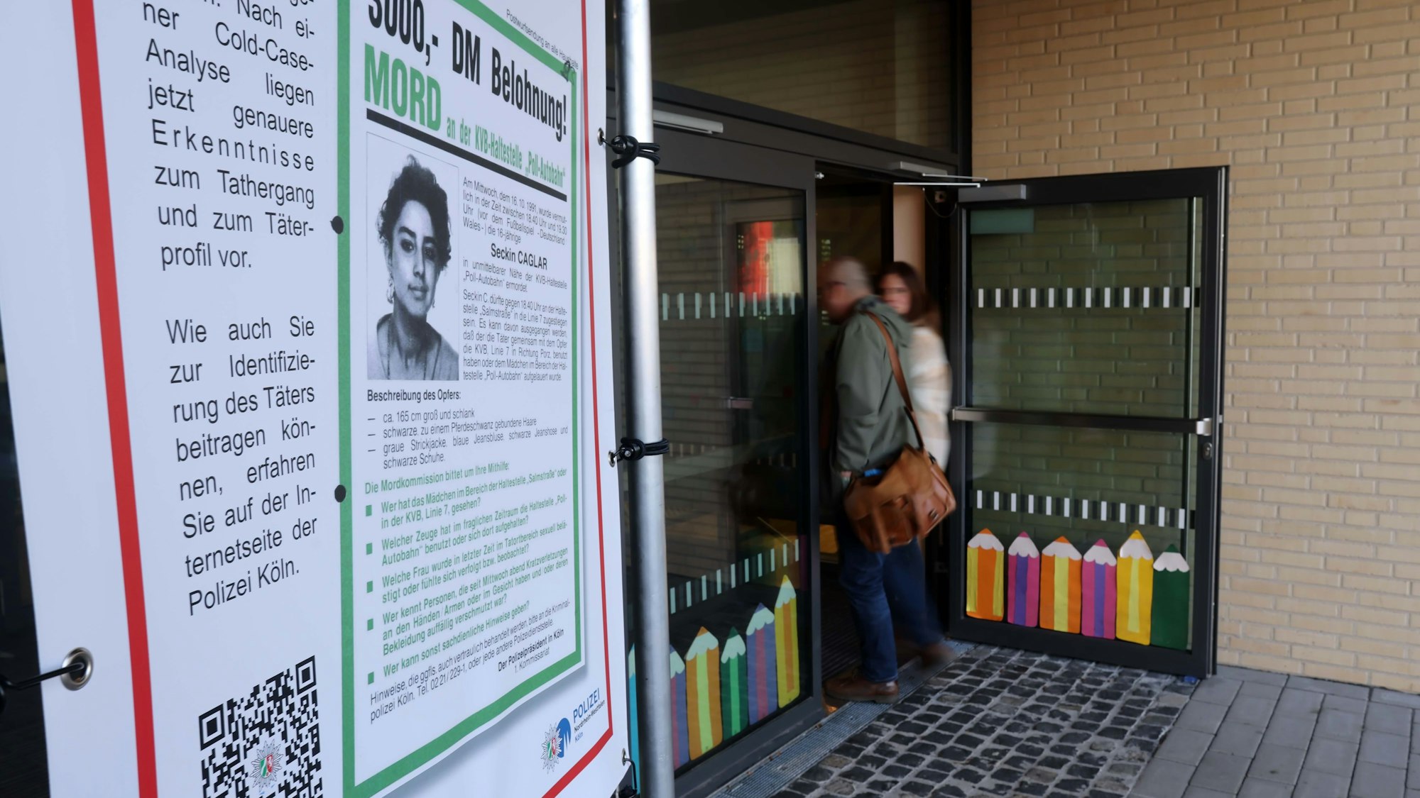 In einer Schule in Poll wurde eine DNA-Entnahme-Station eingerichtet. Nabil Hanano