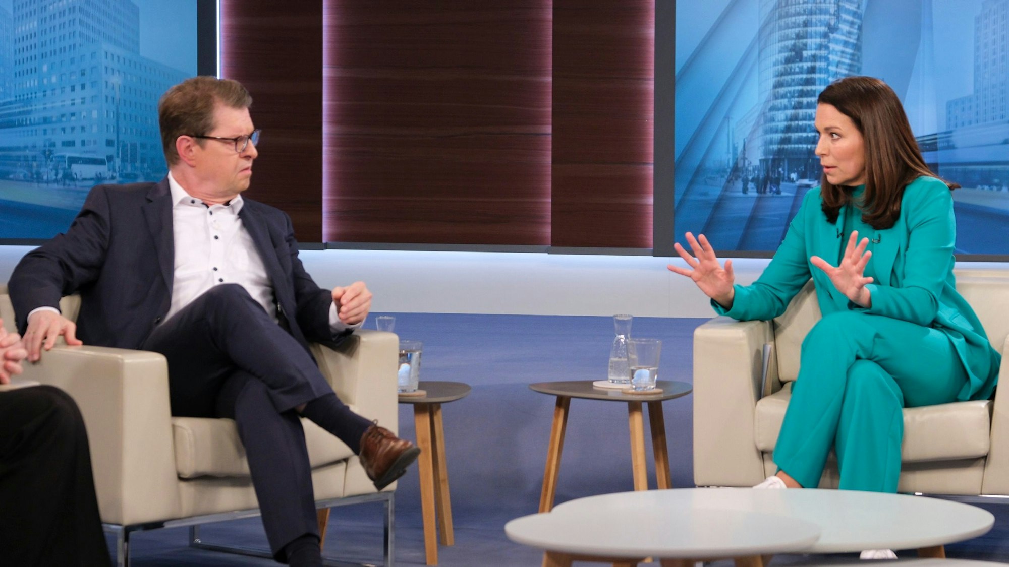 ARalf Stegner (l.) und Anne Will