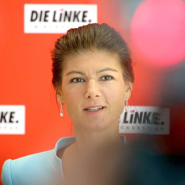 Linken-Politikerin Sahra Wagenknecht gehört zu den Topverdienern im Bundestag. Ihre Pläne über eine mögliche Parteineugründung sorgen für scharfe Kritik. (Archivbild)