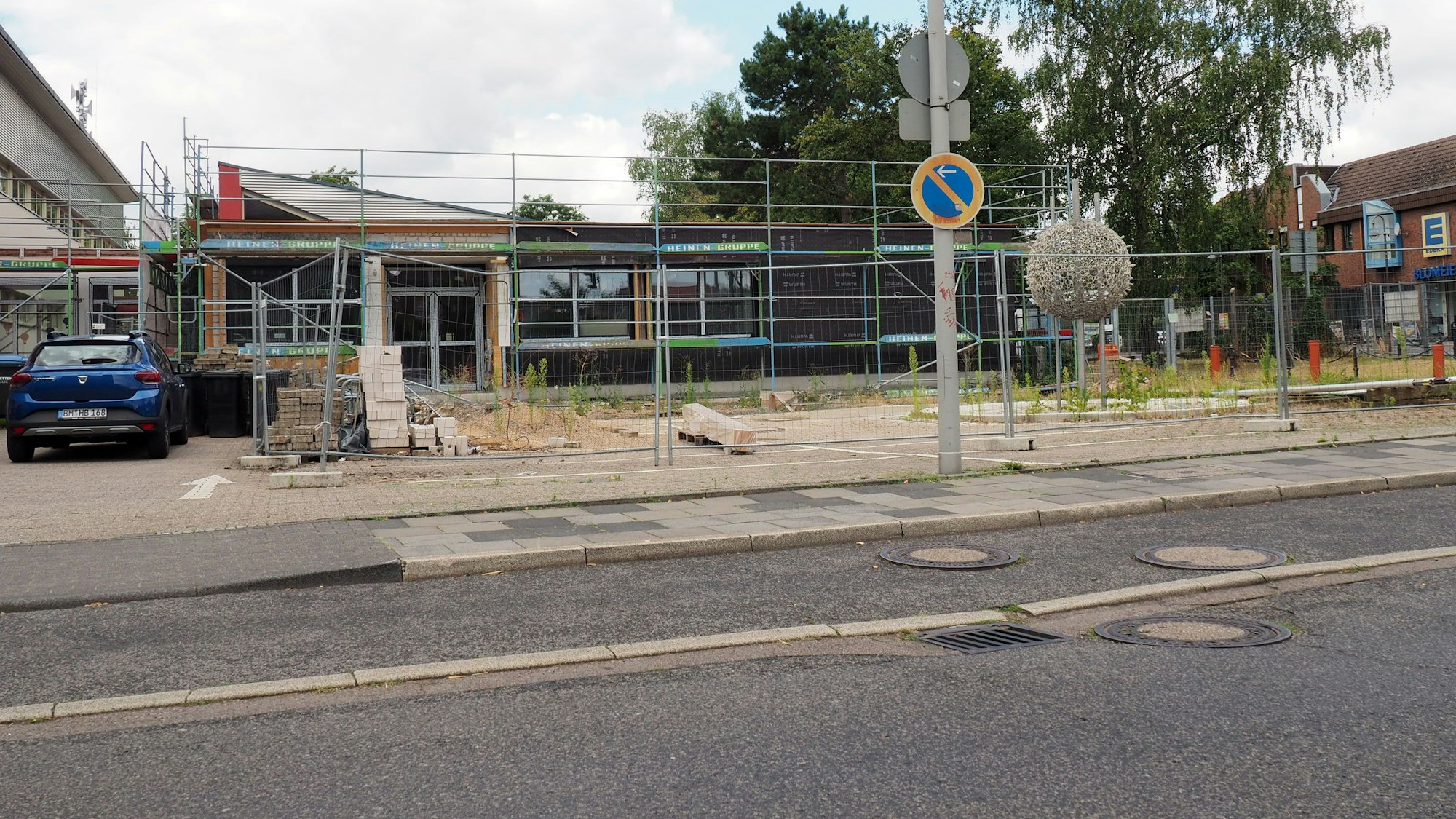 Das Foto zeigt Arbeiten an der Horionschule aus dem Sommer 2022. Sie gehört zu den beiden beliebtesten Grundschulen in Pulheim.
