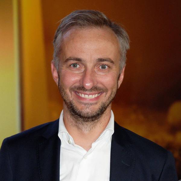 Der Satiriker Jan Böhmermann bekommt seinen nächsten Grimme-Preis. Der bereits mit vielen Auszeichnungen dekorierte Moderator erhält die begehrte Auszeichnung für Qualitätsfernsehen in diesem Jahr zusammen mit seinem Team für seine Sendung „ZDF Magazin Royale“. (Archivbild)