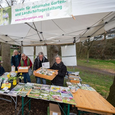 Saatguttauschbörse im Park Plietz.