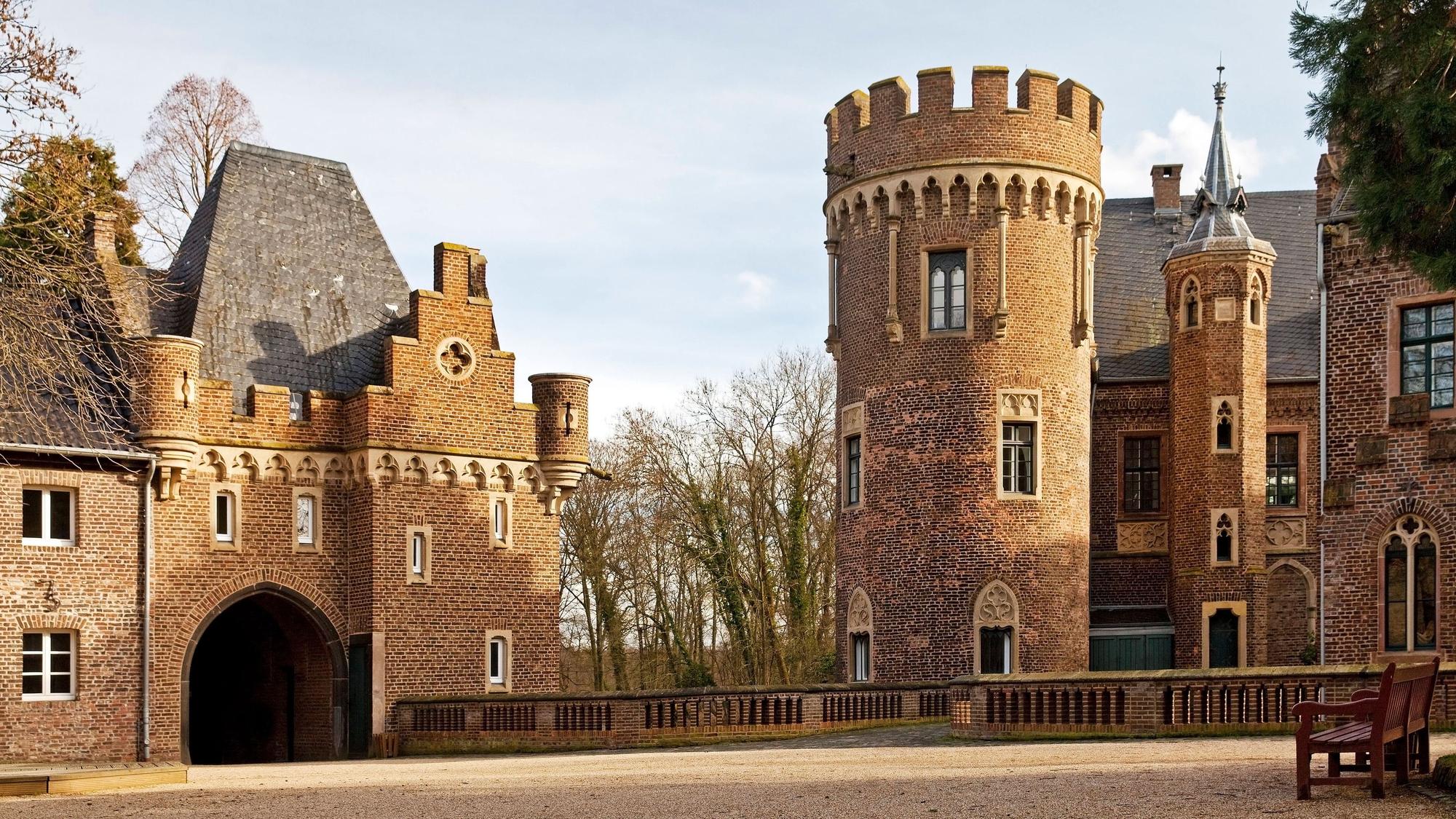 Außenansicht von Schloss Paffendorf