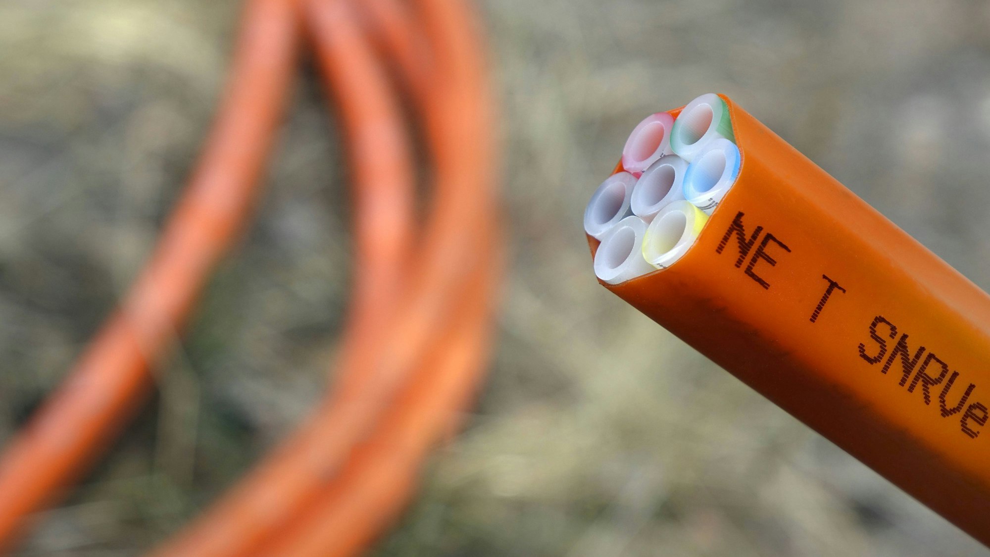 Lehrrohre für Glasfaserkabel.