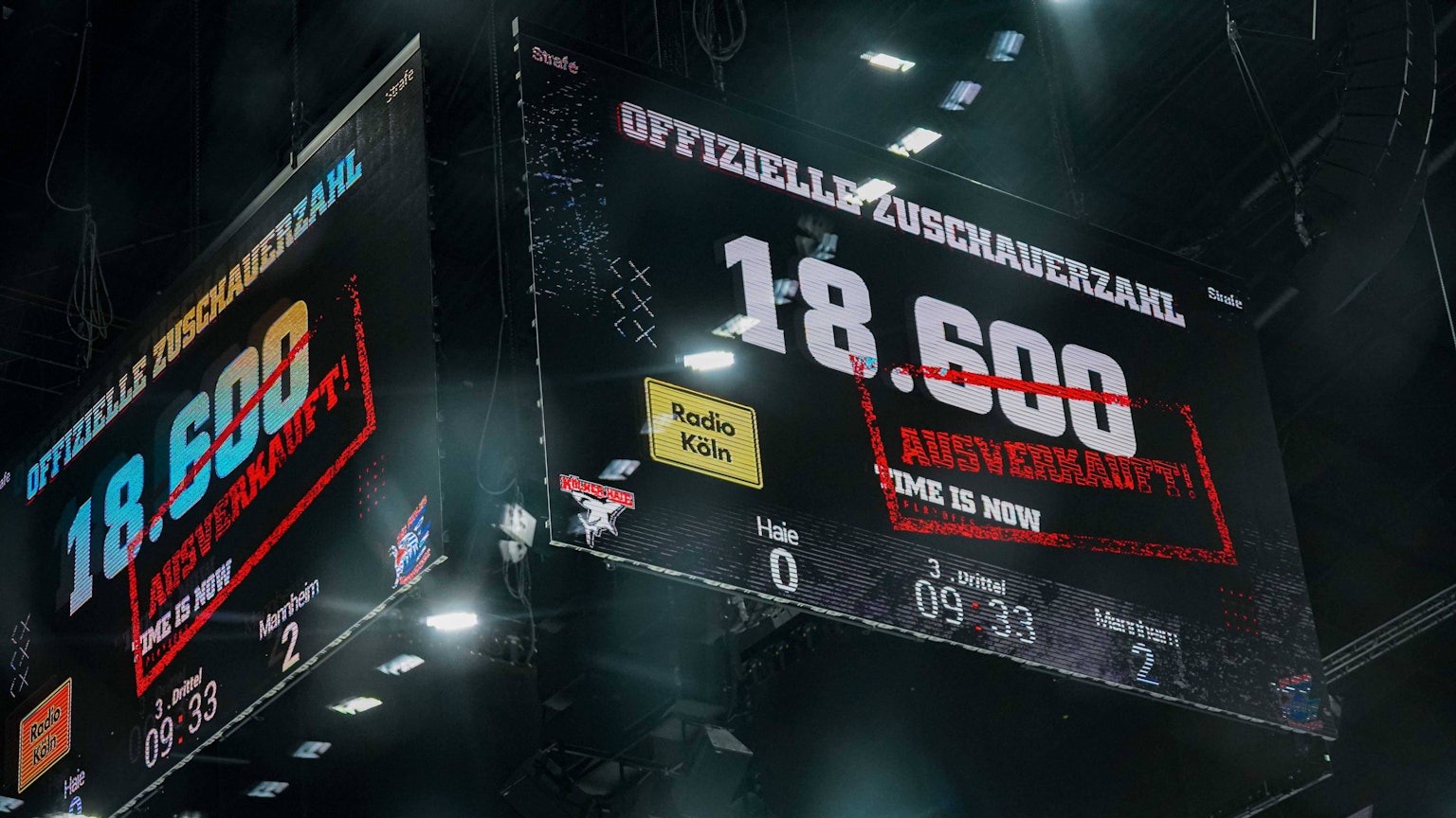 Ein ausverkauftes Haus und dann 10.500 verkaufte Tickets mehr als in der Krefelder Yayla Arena könnte es für die Haie am Sonntag in Viertelfinalspiel sechs geben.