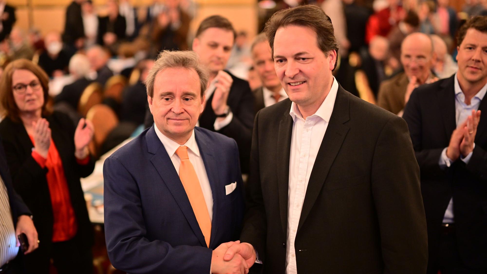 Der Kölner CDU-Fraktionschef Bernd Petekau mit dem Parteivorsitzen Karl Alexander Mandl.