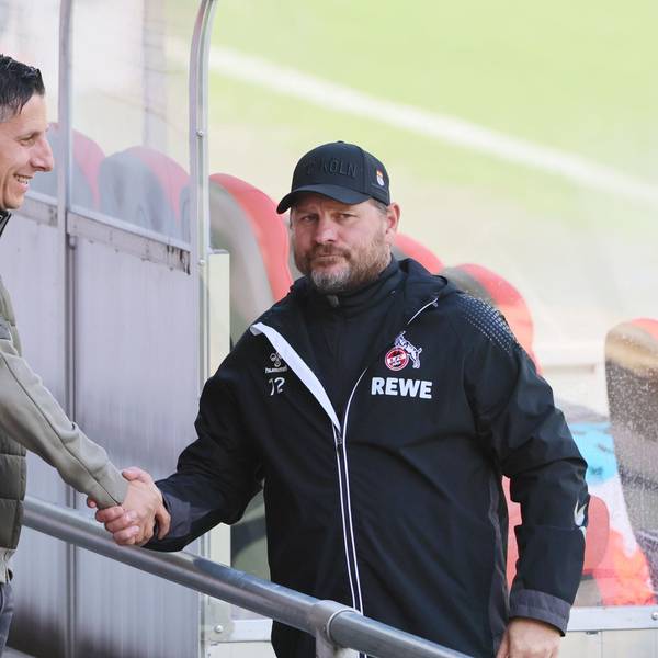 1. FC Köln, Training, von links: Christian Keller, Steffen Baumgart (1. FC Köln), 17.09.2022, Bild: Herbert Bucco