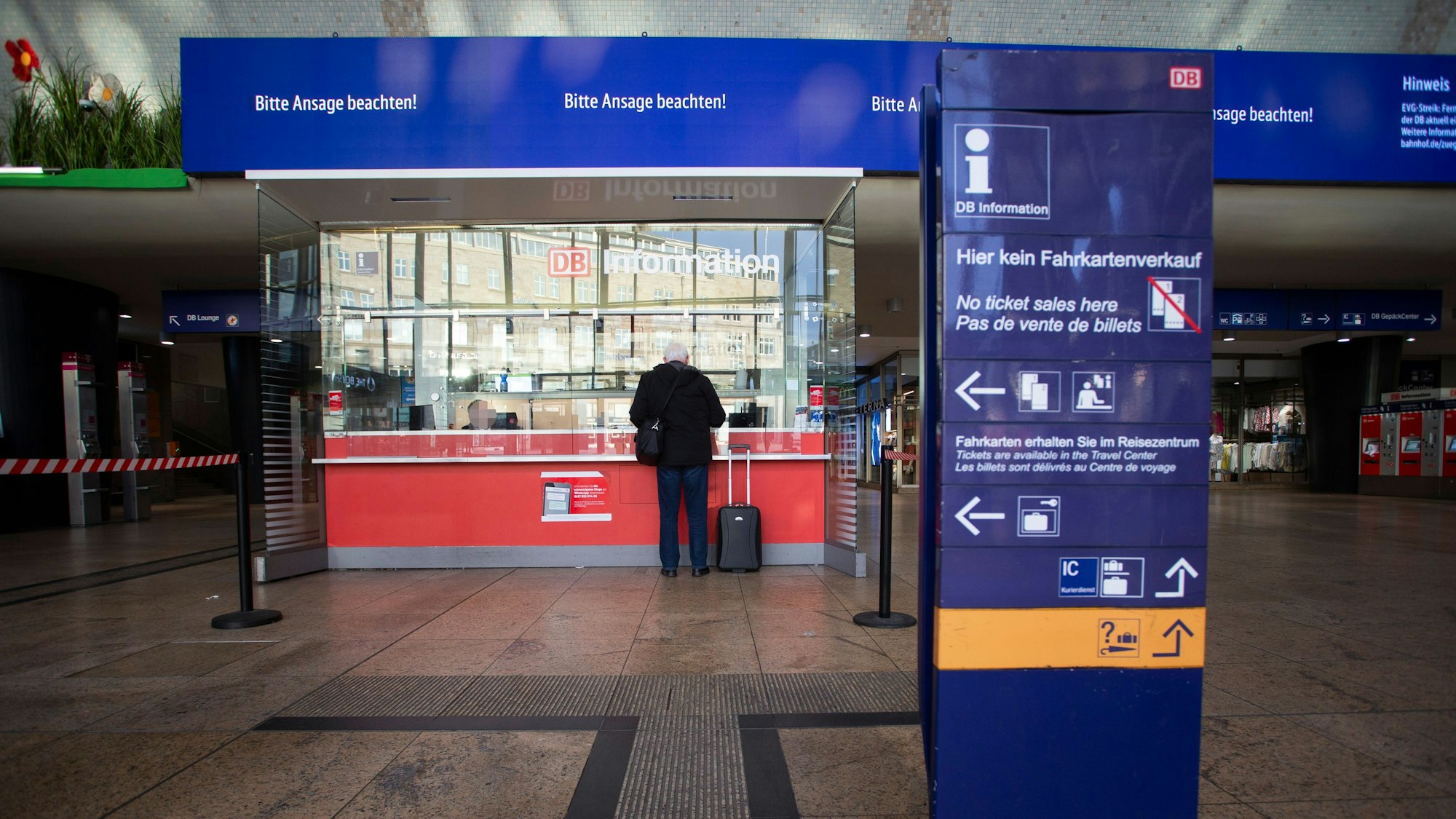 Der Streik legte am Montag den öffentlichen Nahverkehr in Köln lahm.Thomas Banneyer