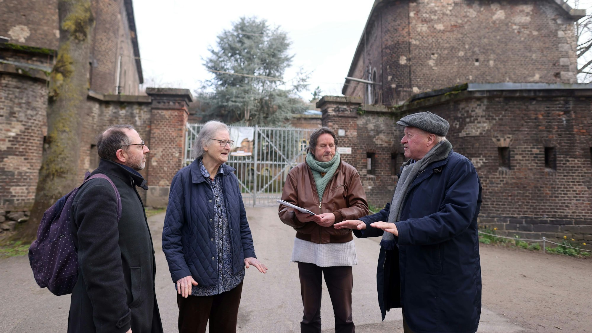 Köln, RSK, Fort X, mit Alexander Hess, Dr Henriette Meynen, Roland Schüler, Konrad Adenauer