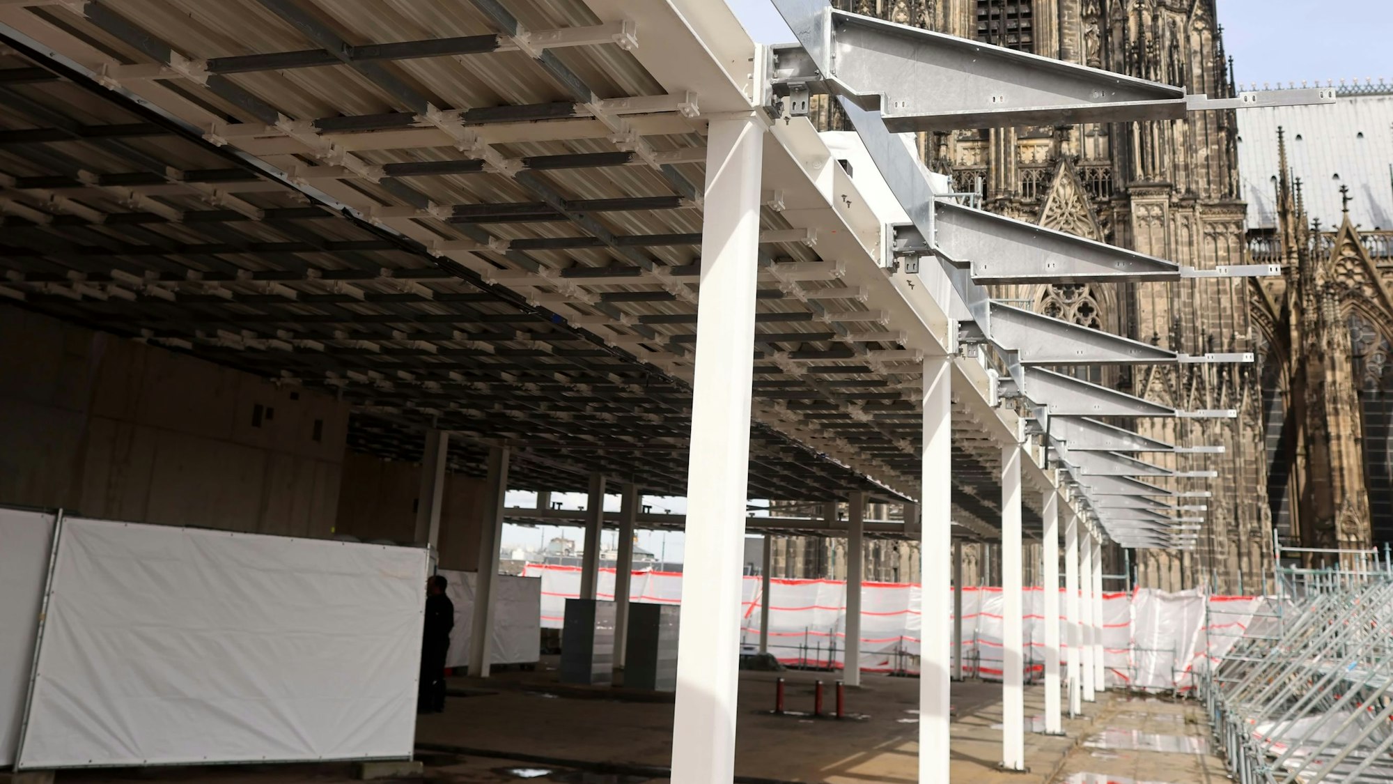 Köln, RSK, Baustelle Domhotel, mit Direktor Robert Kmita