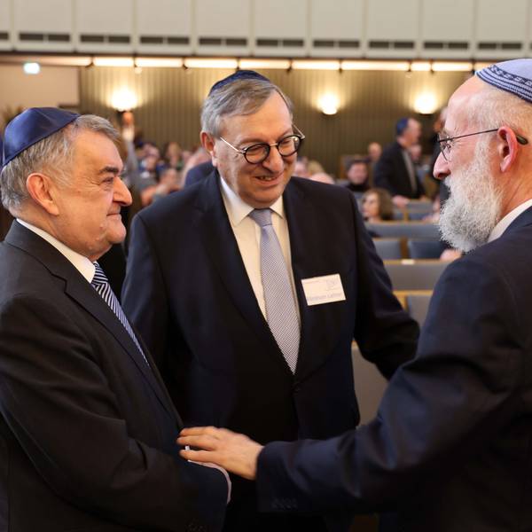 Köln, RSK, Empfang in der Synagoge, mit Yechiel Leo Brukner, Dr Felix Schotland, OB Reker, Abraham Lehrer, Innenminister Reul, Michael Rado, Bettina Levy