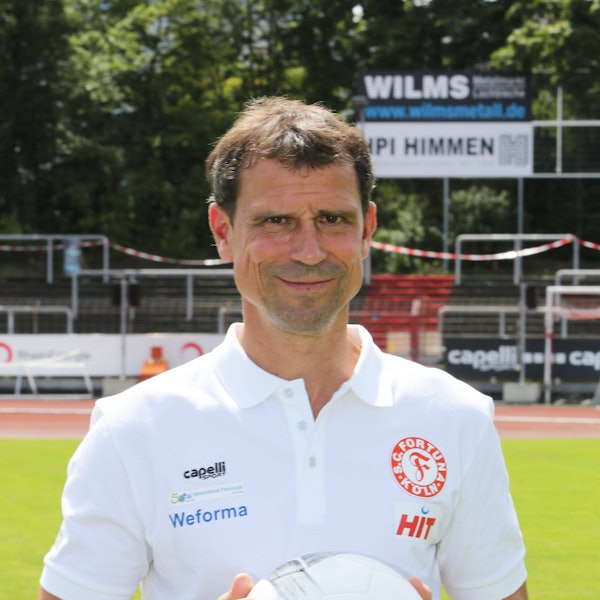 Regionalliga West, Saison 2022 -2023, Fototermin Fortuna Köln, 12.07.2022 - Matthias Mink  Sportdirektor Fortuna Köln  Portrait *** Regionalliga West, 2022 2023 season, photo opportunity Fortuna Cologne, 12 07 2022 Matthias Mink Sports Director Fortuna Cologne Portrait