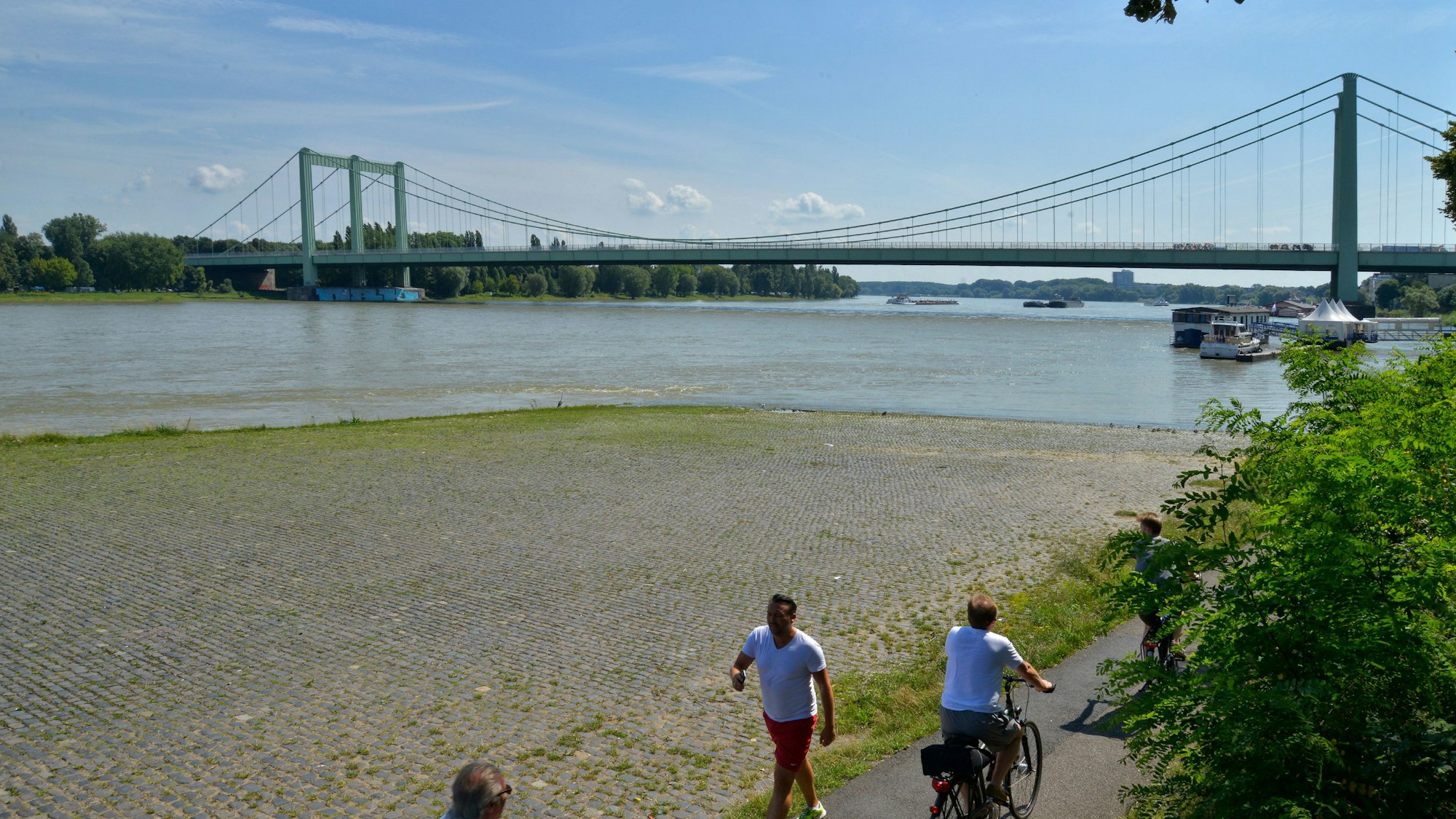 Köln - Grüngürtel Rundweg - Rodenkirchener Brücke