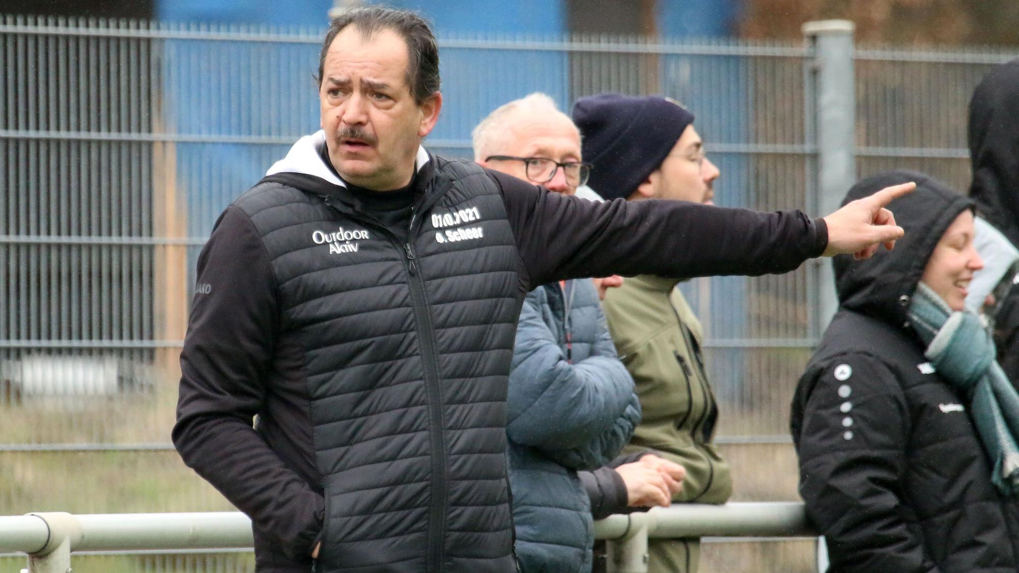 Dirk Scheer.