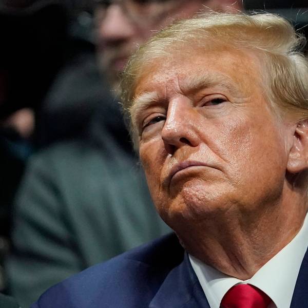 Donald Trump beim Besuch eines Wrestling-Events Mitte März in Tulsa. Gegen den ehemaligen US-Präsidenten wurde Anklage erhoben.