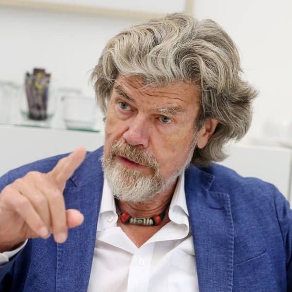 Der Südtiroler Bergsteiger Reinhold Messner verurteilt das Verhalten von zahlreichen Bergsteigerinnen und Bergsteigern am K2. (Archivbild)